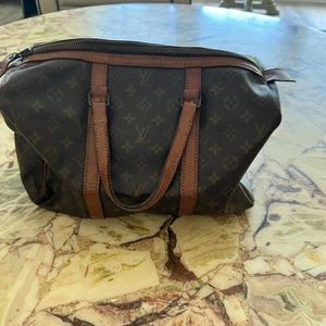 Vintage sac souple. Top handle bag. Good vintage condition.